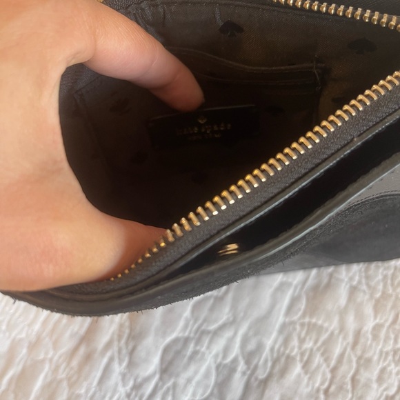 Kate Spade Crossbody - Picture 6 of 6